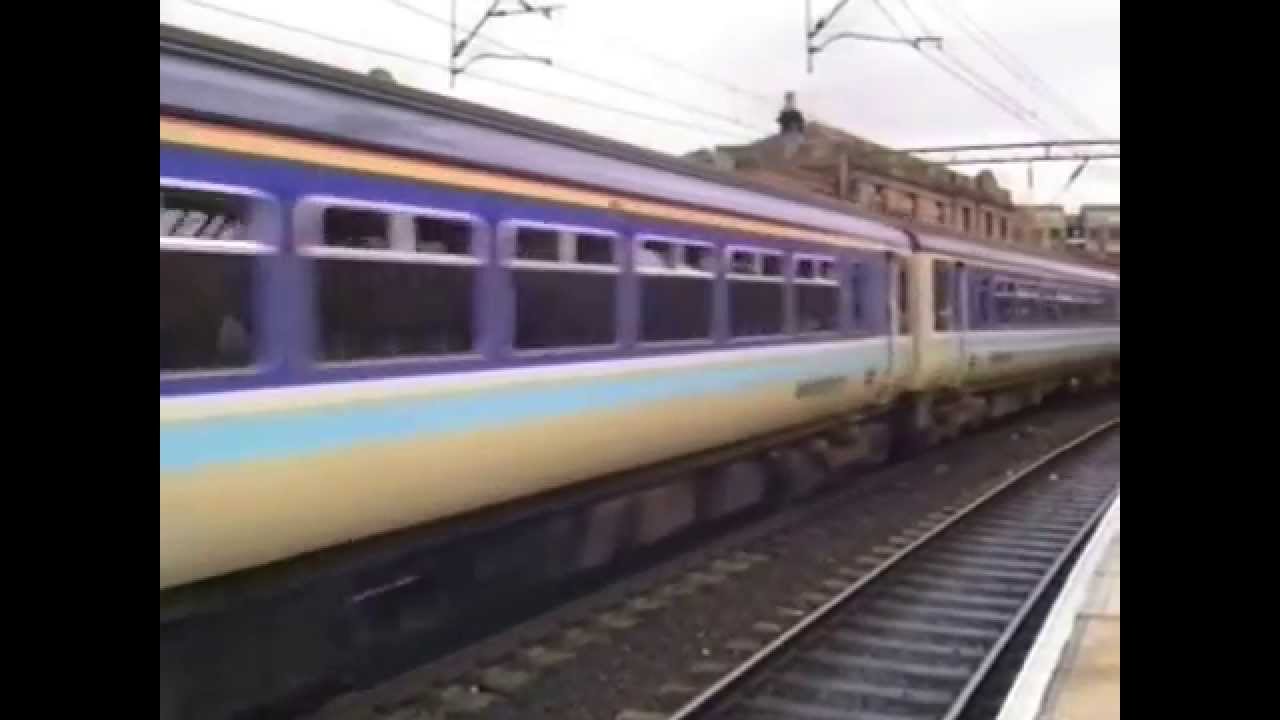 Trains at Edge Hill (Liverpool) in 1989