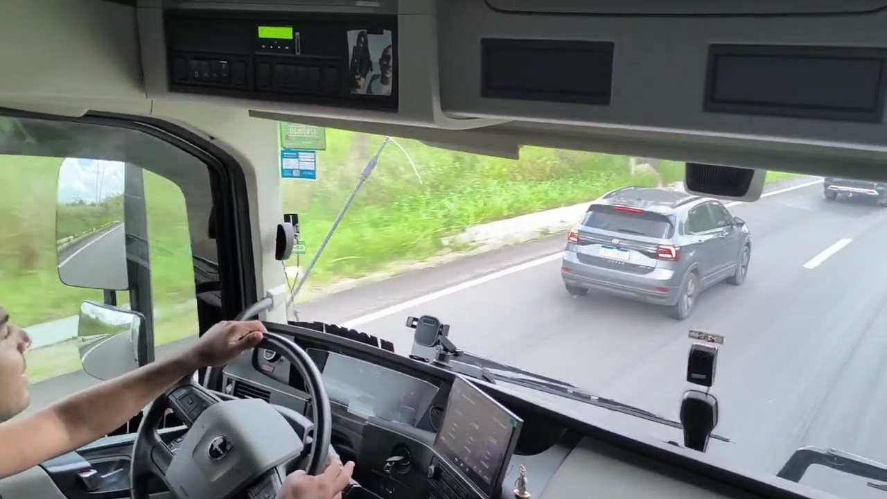 Serra das Russas 😱🛣️🚛 #vitoriadesantoantao #atenção #velocidade #volvo #carreta #brf 