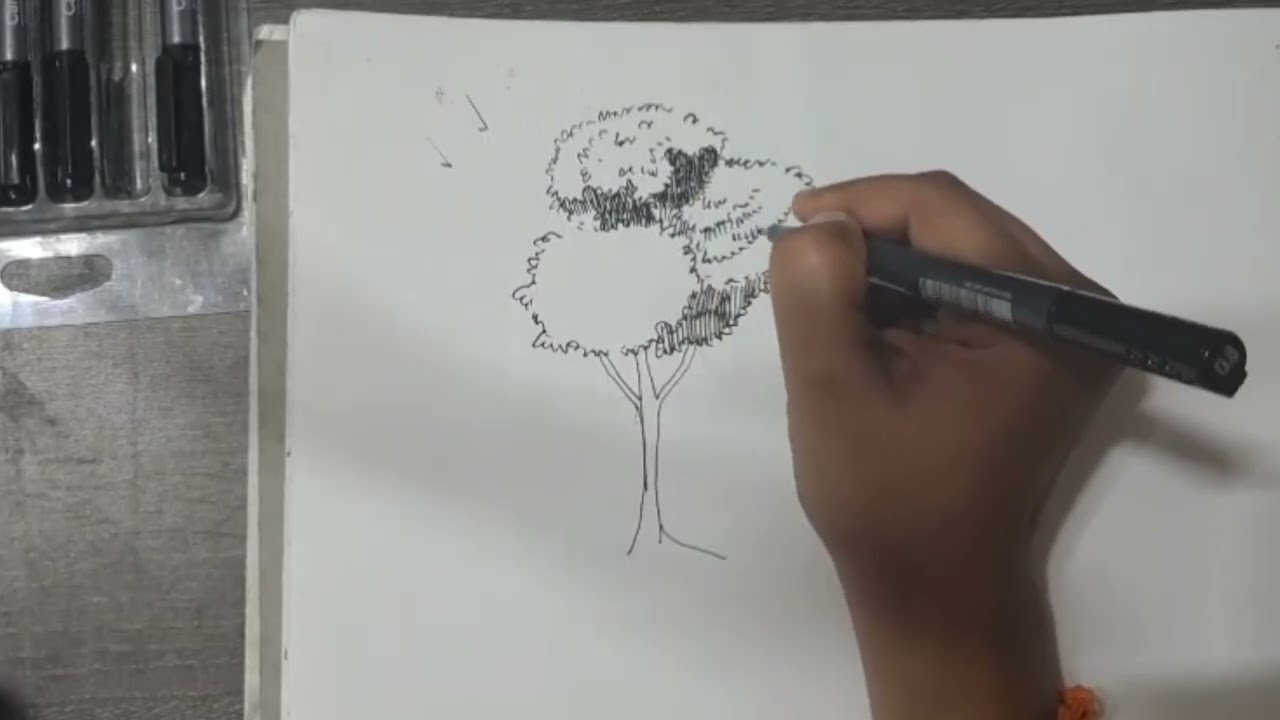 How to shade a tree using a pen