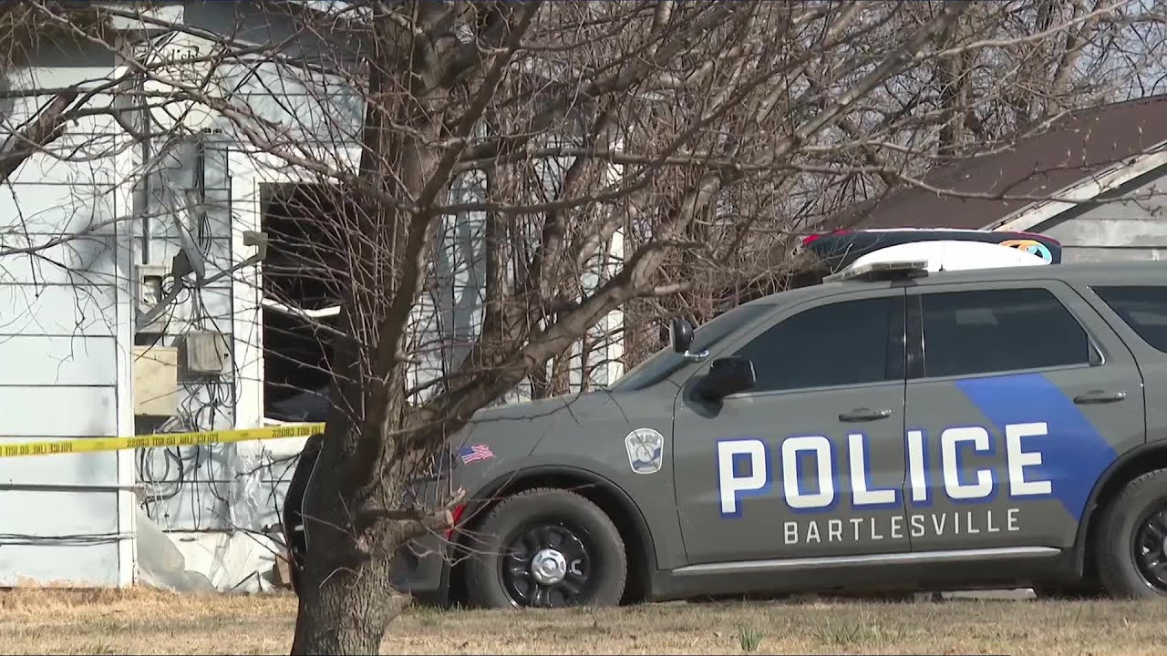 Two people found dead inside Bartlesville home following standoff