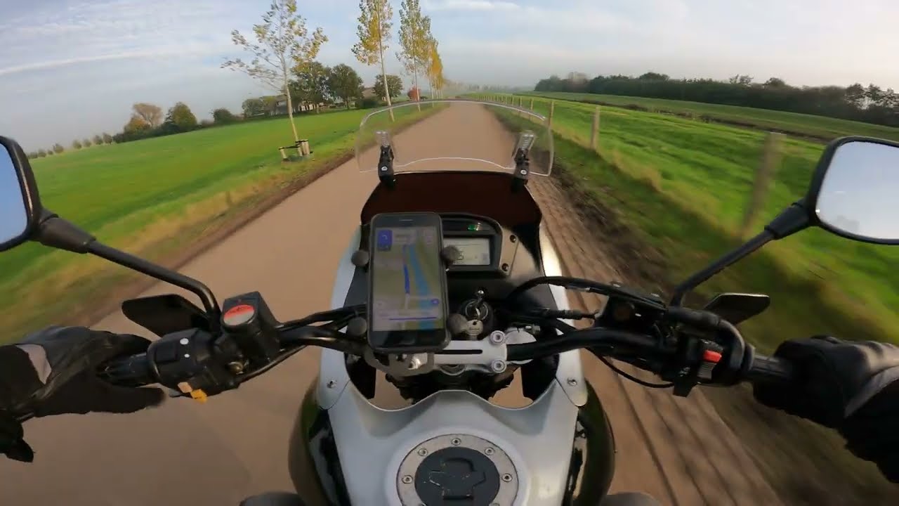 Scenic route on Suzuki Freewind (RAW)