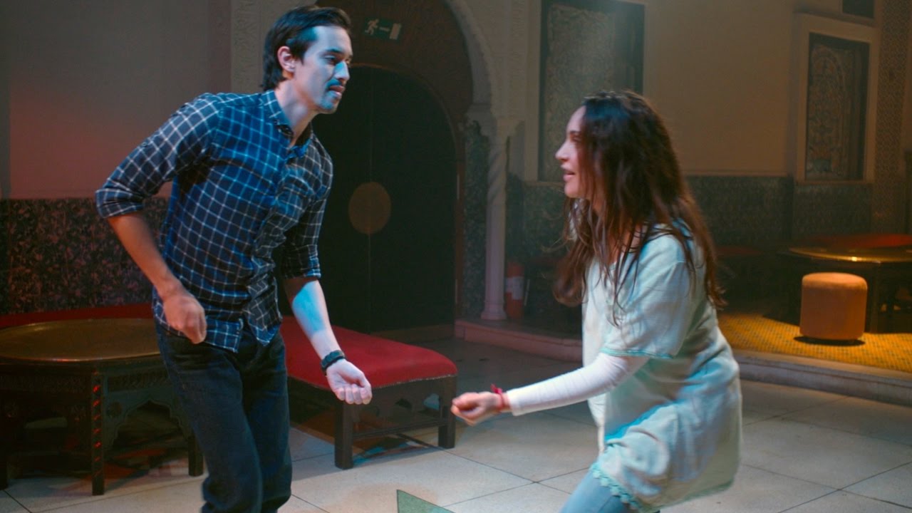 Until the Birds Return (En attendant les hirondelles) – New clip (1/1) official from Cannes