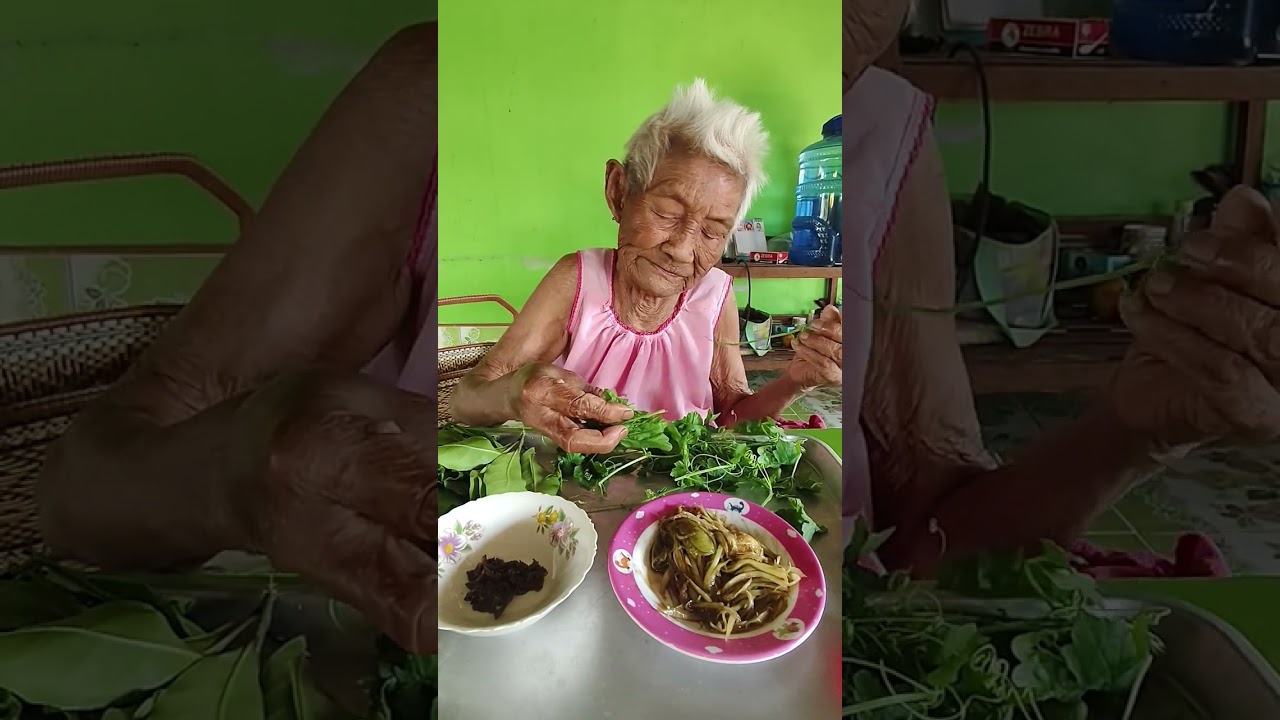คุณยายกินข้าวกับส้มตำ #buapan  #thaifood #ส้มตำ #เมนูอาหารบ้านๆ 