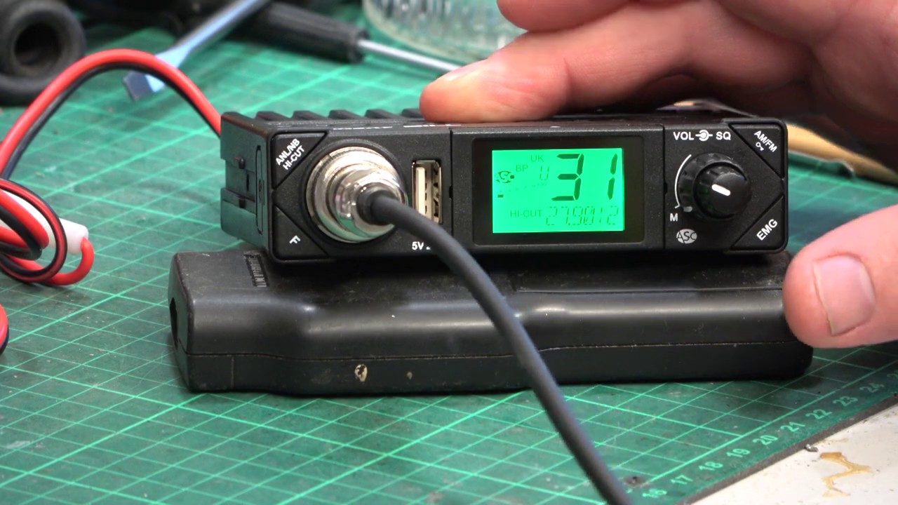 President Bill ASC UK CE-MultiNorm CB radio (mobile) - On The Air Test UKFM then CEPT AM