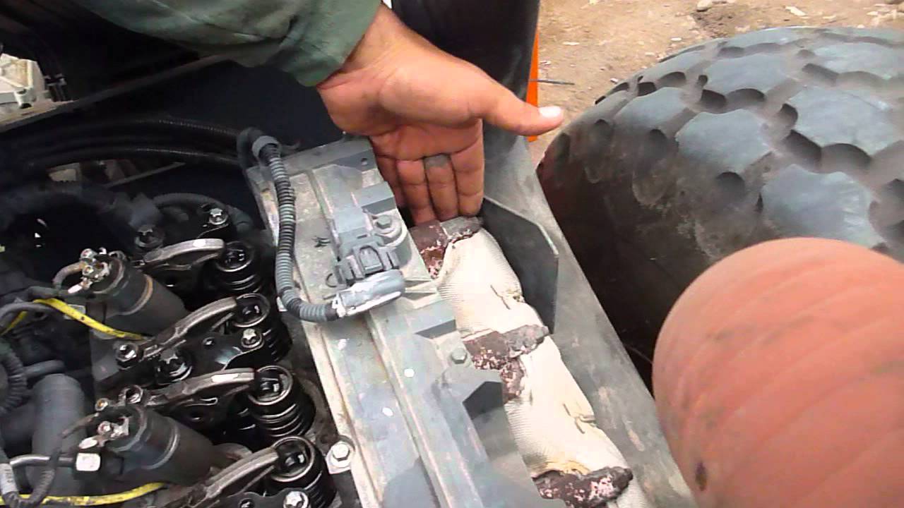 CALIBRACIÓN DE VÁLVULAS RODILLO HAMM