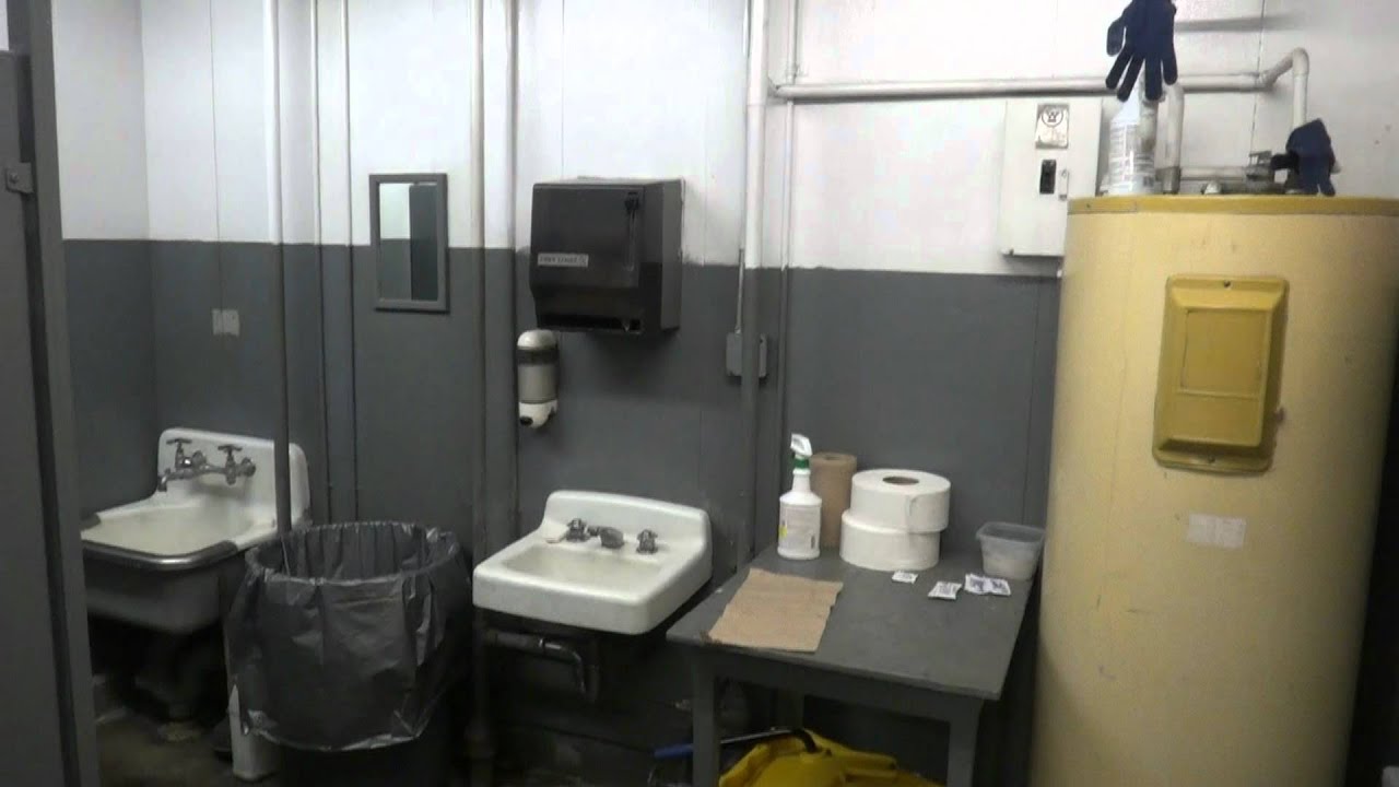 Bathroom Tour: Mansfield Alto and Eljer Emblem toilets with American Standard Urinal and sinks