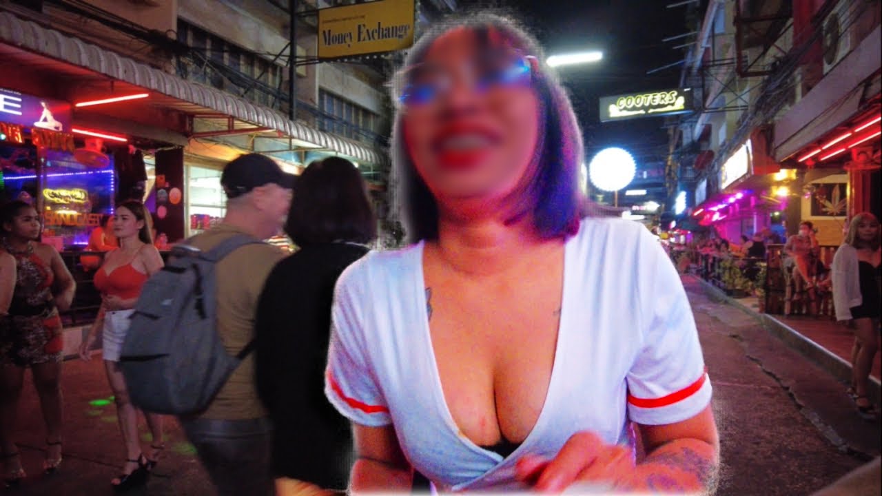 Pattaya Soi 6 Night Ride. My Horn was Pulled!