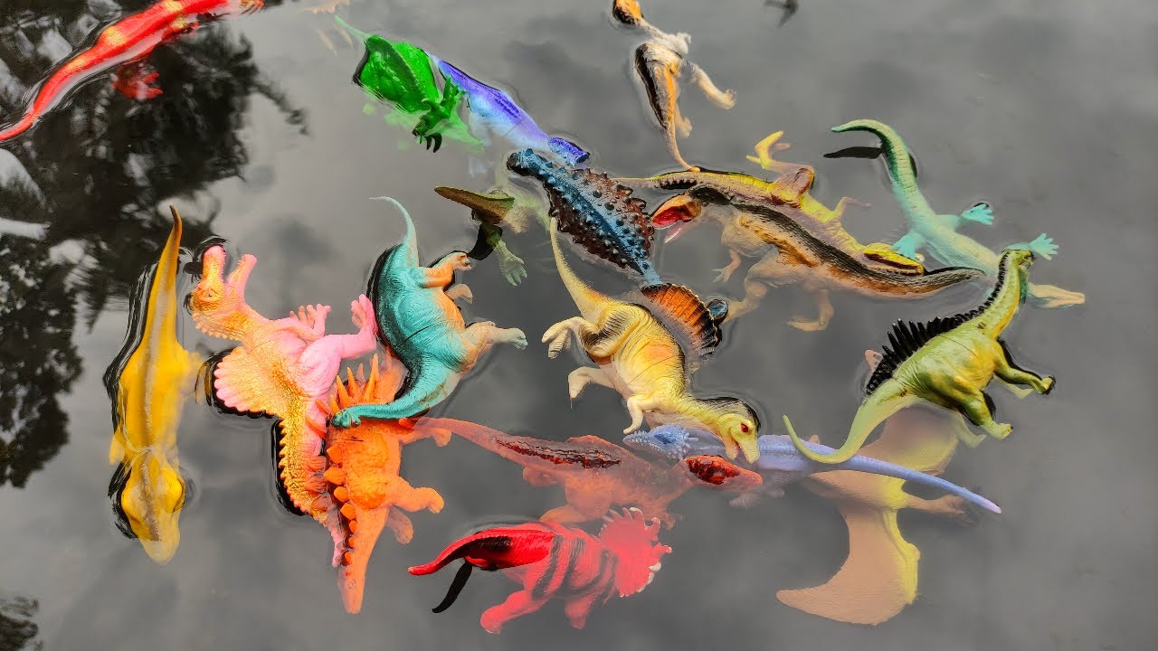 Berburu Dinosaurus | Tyrex | Spinosaurus | Brachiosaurus | Kentrosaurus | Petrodactyl | Amargosaurus