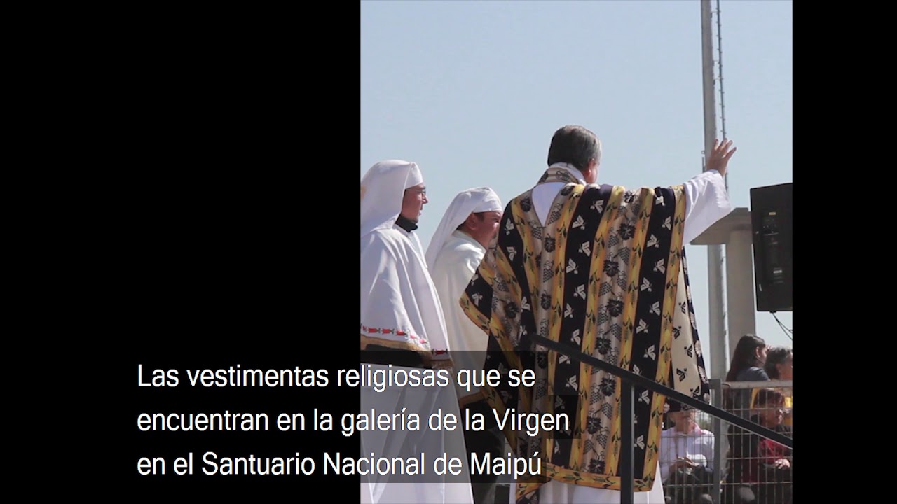 Vestimenta religiosa. Chamanto Casulla