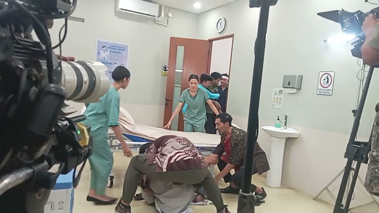 Behind the scene #banyakjalanmenujusurga #terikatjanji #istiqomahcinta #bericintawaktu