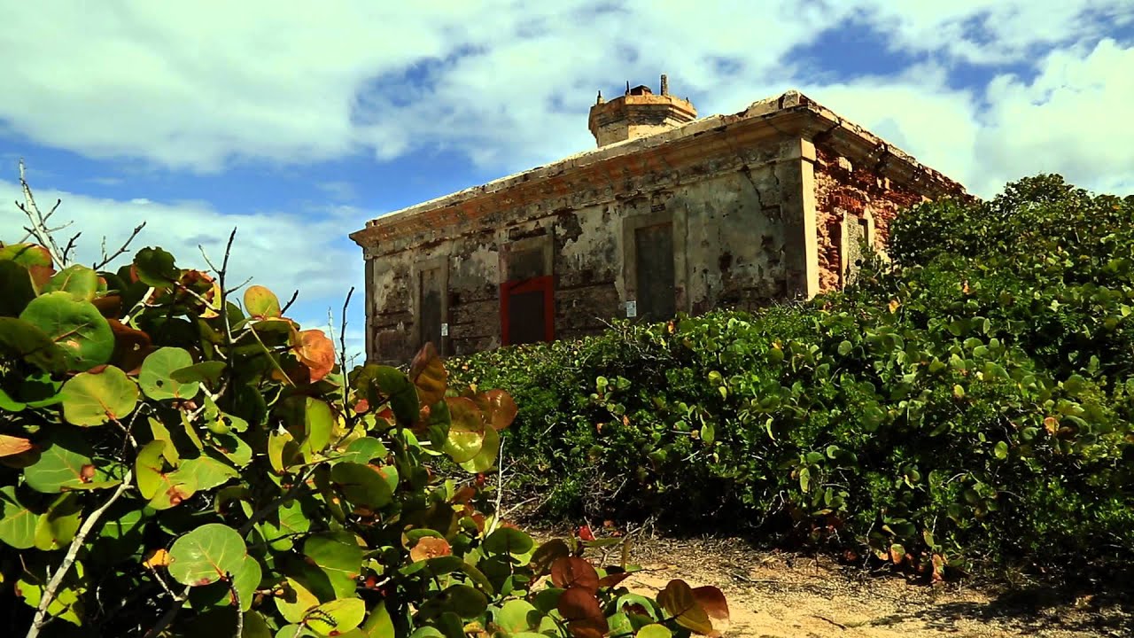 15 Lighthouses of Puerto Rico, Subtilted
