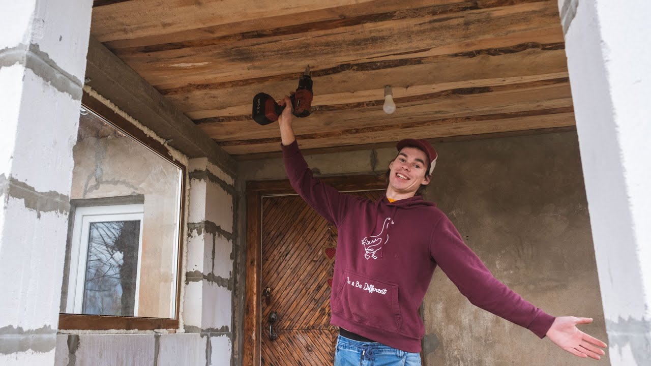 Wood Ceiling in the Entrance Extension?!