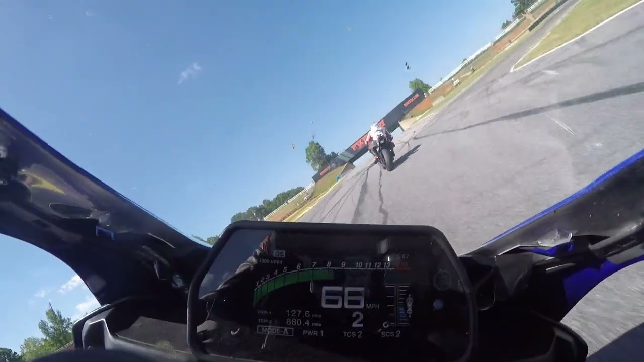 Road Atlanta Street Bike Advance laps