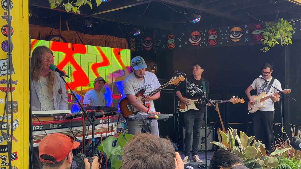 Holy Wave - Live at Austin Psych Fest, Far Out Lounge, Austin, TX 4/27/2025