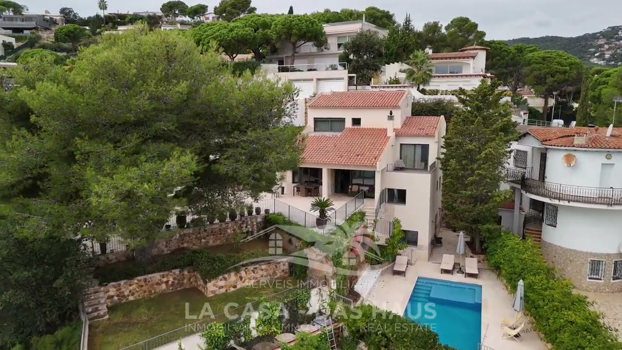 Magnífica Villa con Vistas al Mar en Cala Canyelles Costa Brava – 3548