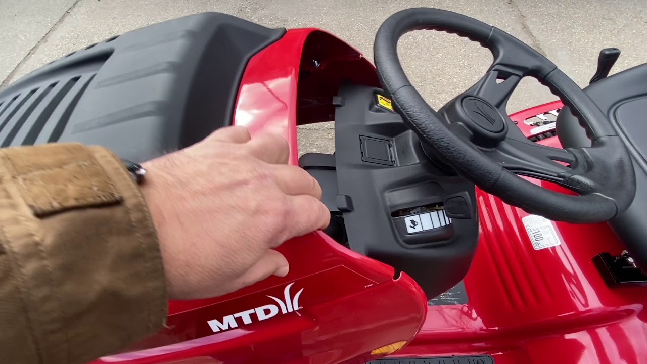 MTD OPTIMA LN 200H 2020 fűnyíró traktor bemutató. A videóban bemutatom a traktor újdonságait.