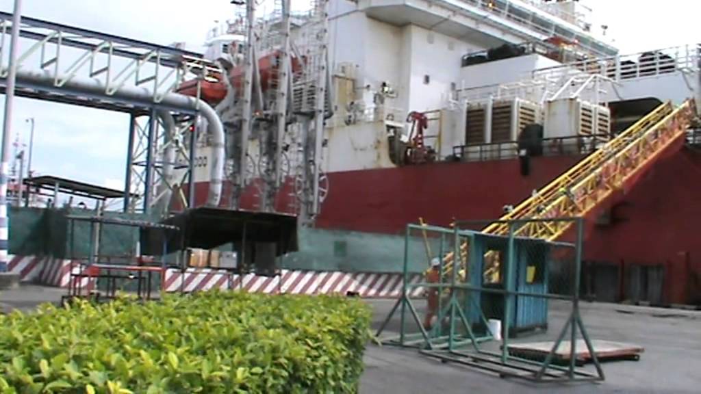 On the dock - Sapura 3000