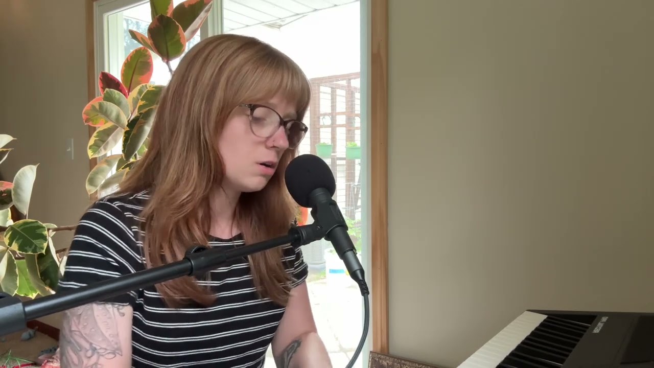 “royal screw up” - Soccer Mommy (Cover)