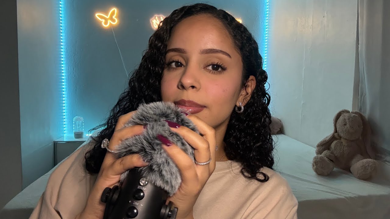 ASMR | Mic Scratching On Bare, Foam & Fluffy Cover With Mouth Sounds ;)