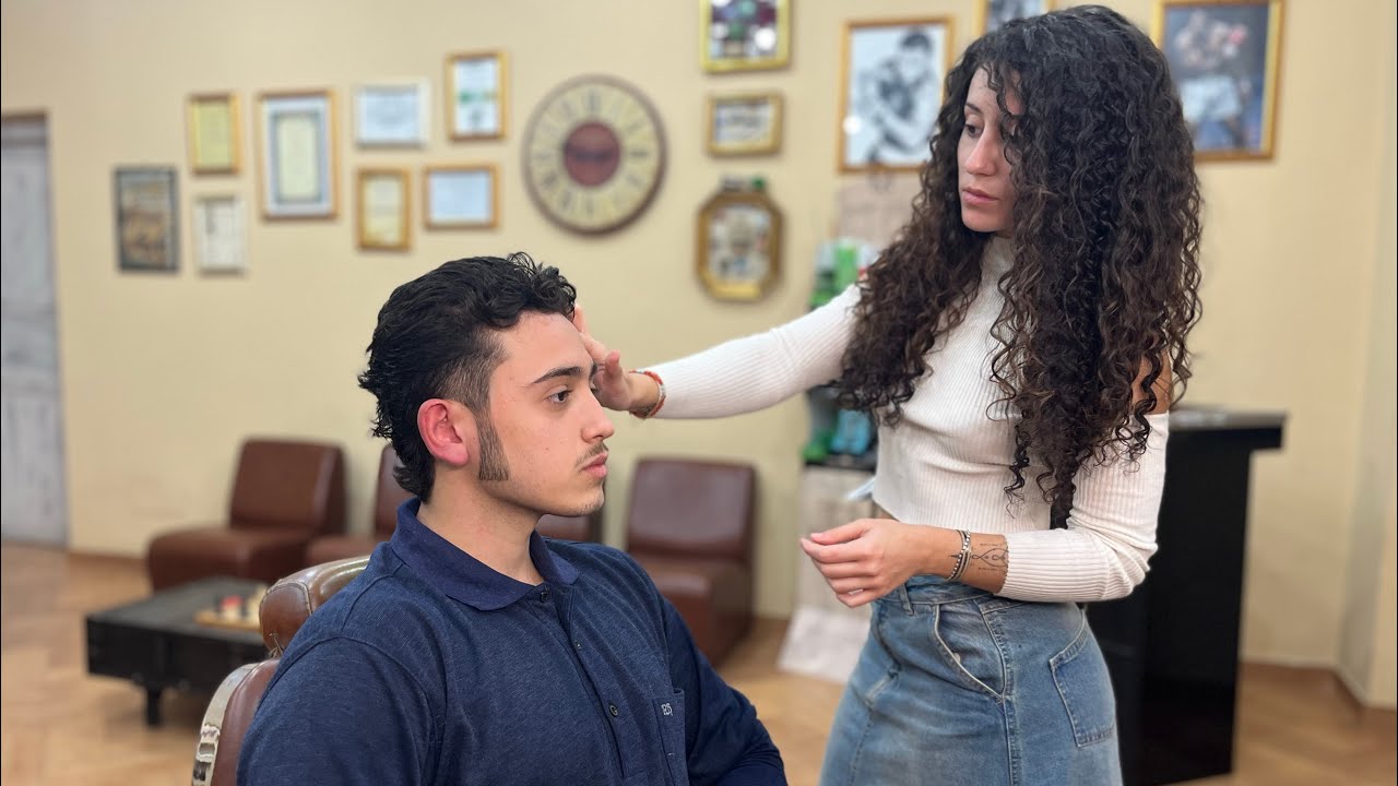 ASMR 💈IRIS LADY BARBER &ldquo;KHALED&rdquo;