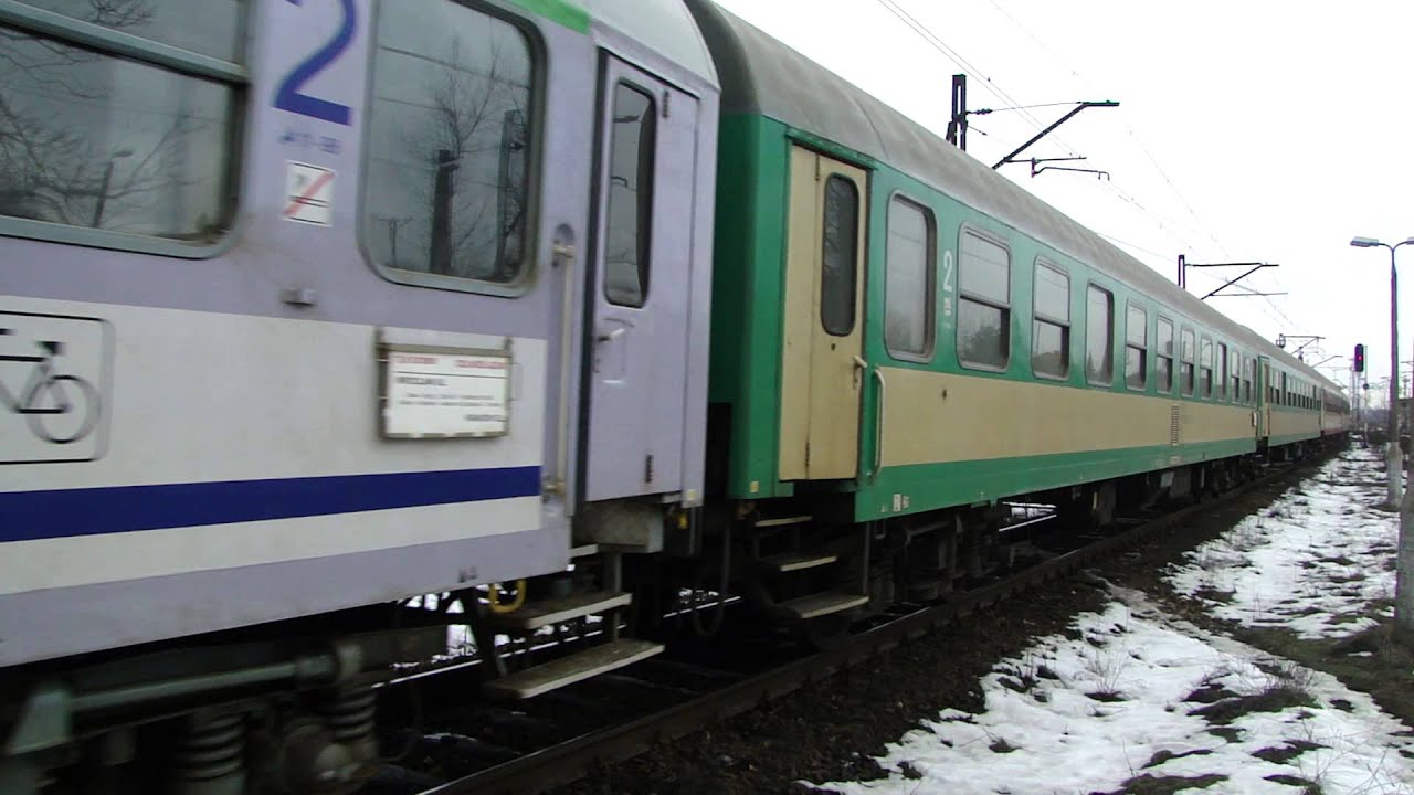 Rozpadający się szlak E-30 (D29-133) na Śląsku.