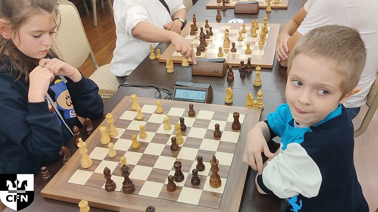 Pinkamena (1485) vs Tweedledum (1494). Chess Fight Night. CFN. Blitz