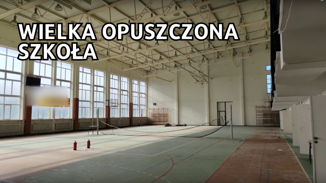 Wielka opuszczona szkoła w idealnym stanie – URBEX