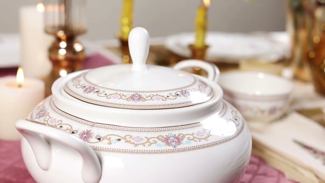 Vigneto | Vintage White Pattern Dinner Set #dinnerware #crockery