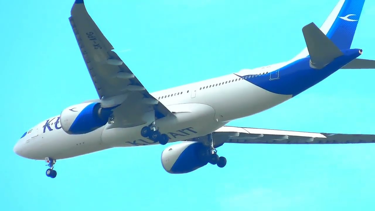 The rare Kuwait Airways A330 - 800 NEO