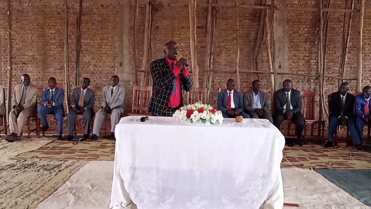 Urupfu ntirwamuheranye, aracariho! Ndatashijwe!