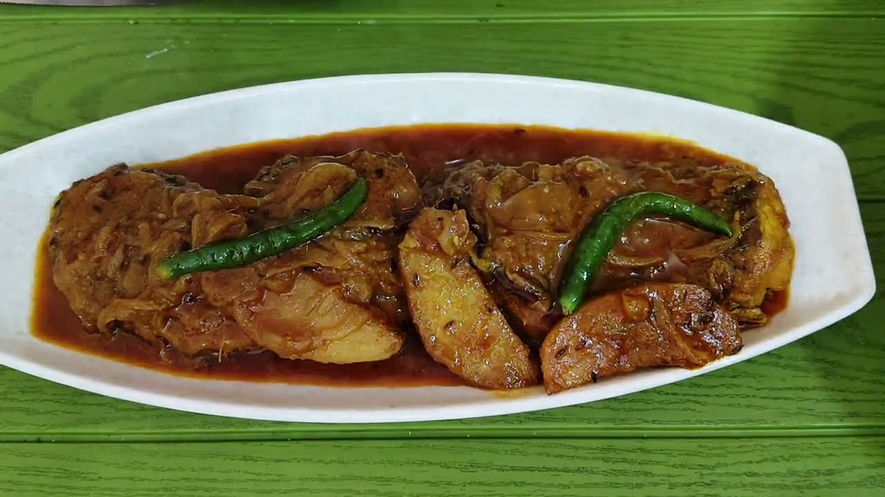 Authentic Bengali Fish Kalia Recipe | Rich & Spicy Fish Curry