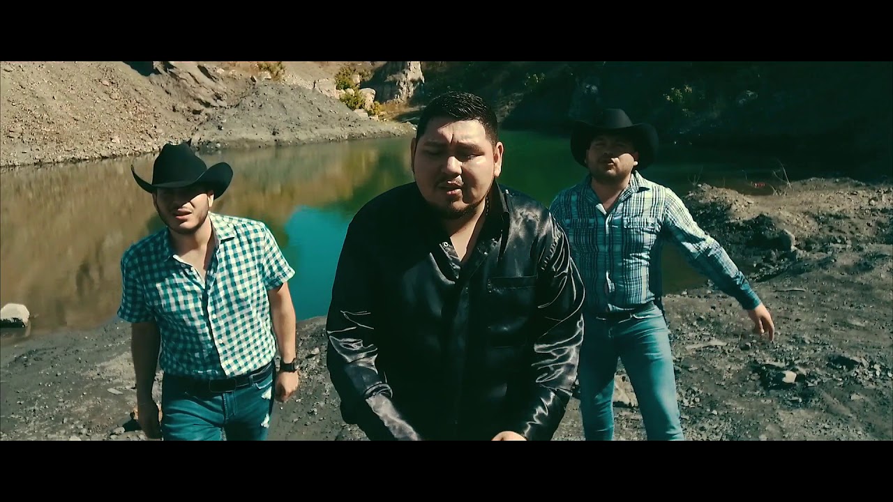 Yo fu&iacute; el elegante (Video Oficial) - Jes&uacute;s Ch&aacute;irez Ft. Colmillo Norte&ntilde;o