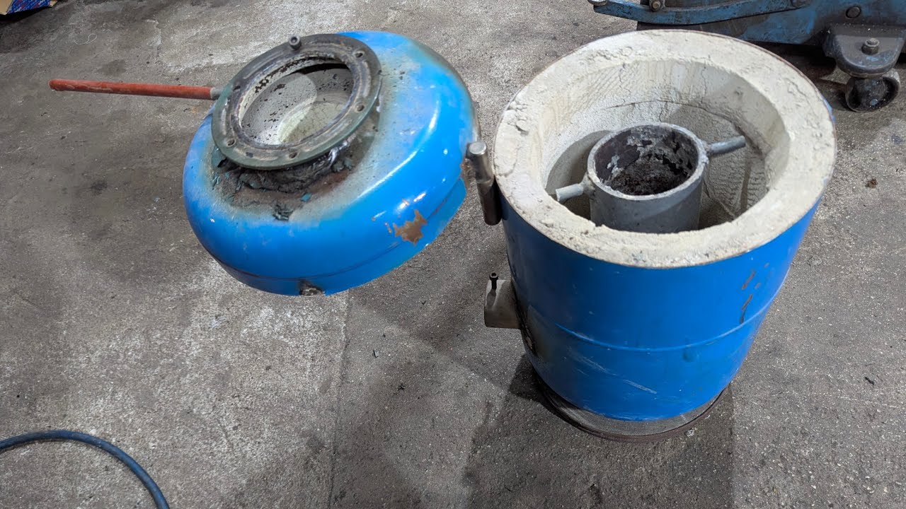 Aluminium casting home made, fusione alluminio, sfacciatura  #tornio #melting #asmr #casting #shorts