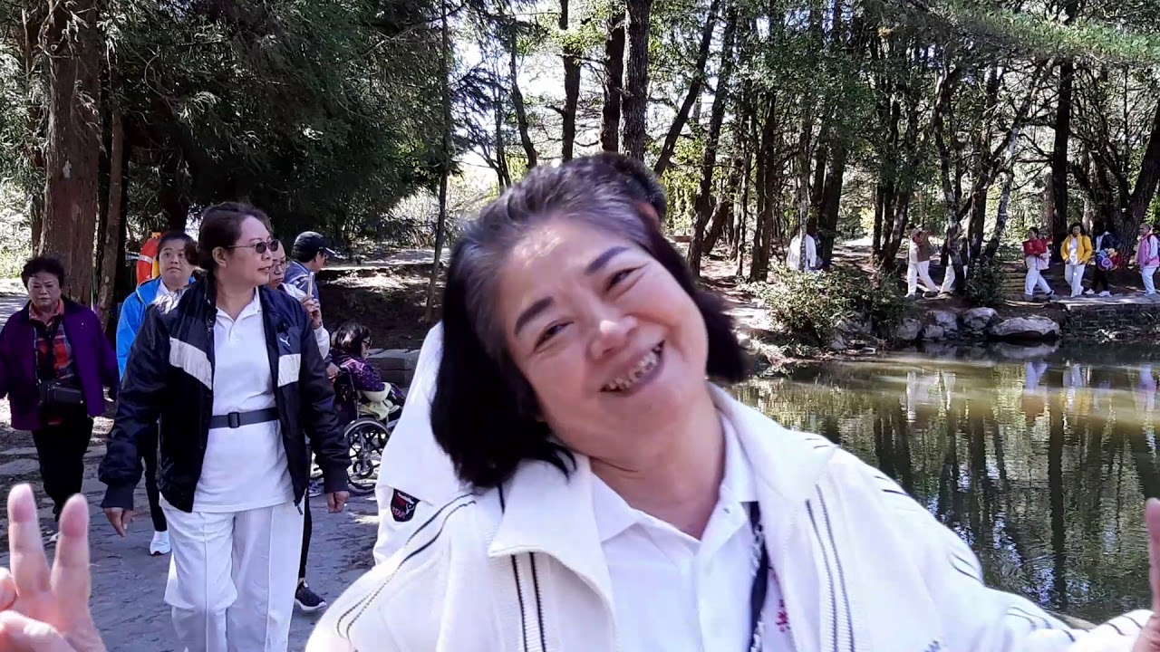 威聖堂.三師姑率師姐師兄至梨山天池會靈祈福 20191012