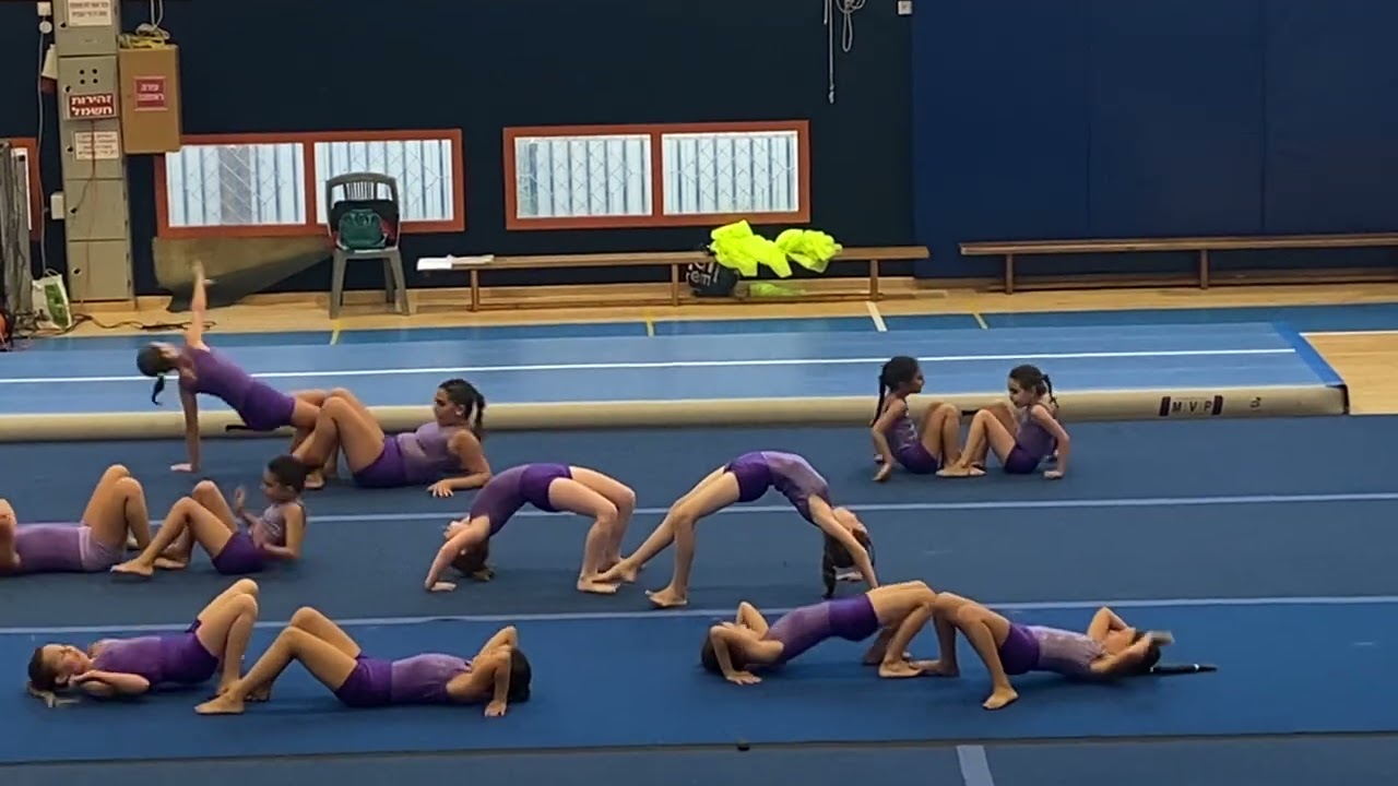 Iris and Laura’s dance gymnastics