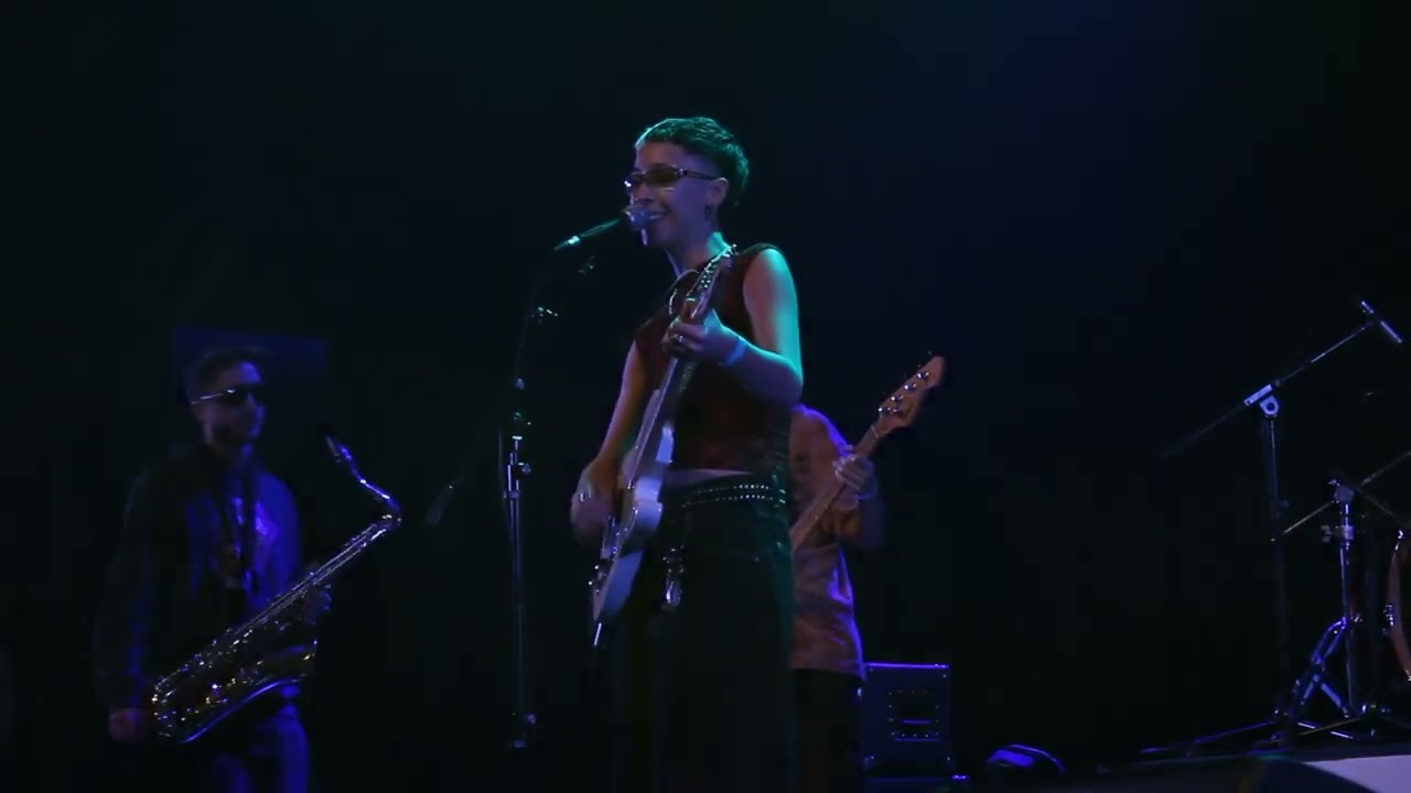Concierto Yo estoy bien, el munto está mal  Fundación Miguel Rios