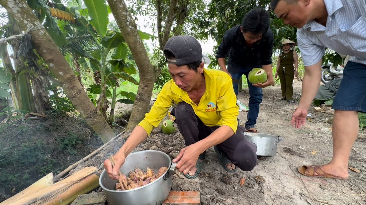 Món Gà Trốn Mưa Của Balaxong - TT2190