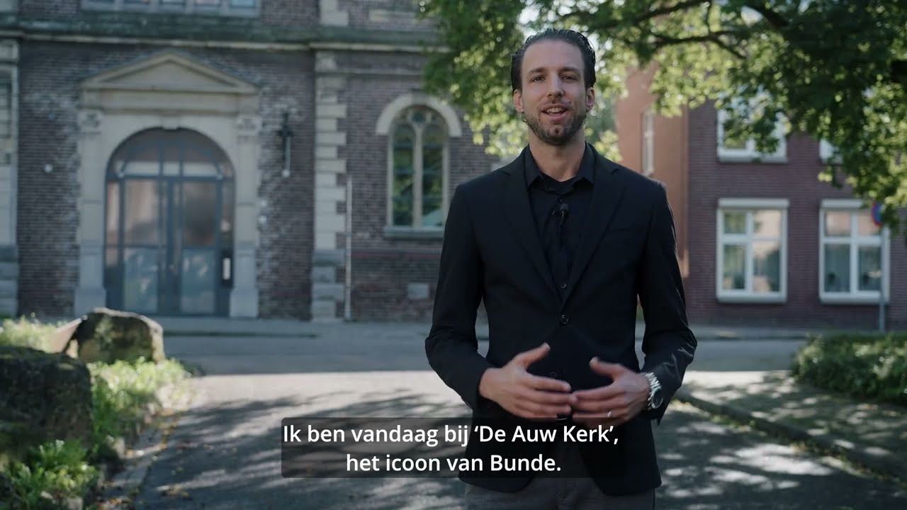 De Auwe Kerk te Bunde staat nu voor u te koop.