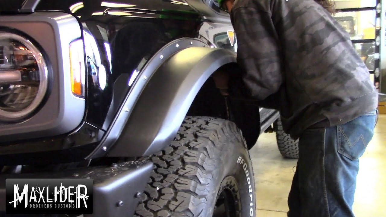 Part 2 - How To Install Fender Flares For 2021 And Newer Ford Broncos - Maxlider Brothers Customs