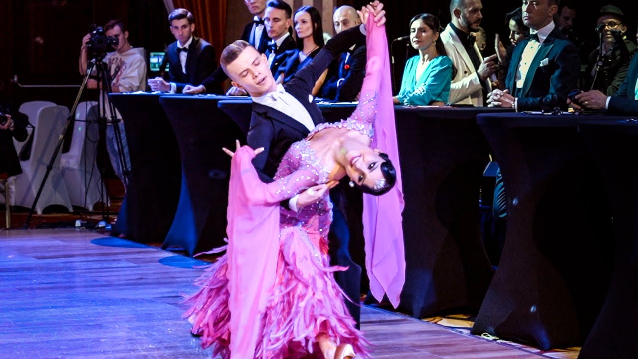 This Final Presentations of U21 is Magical | Slow Waltz