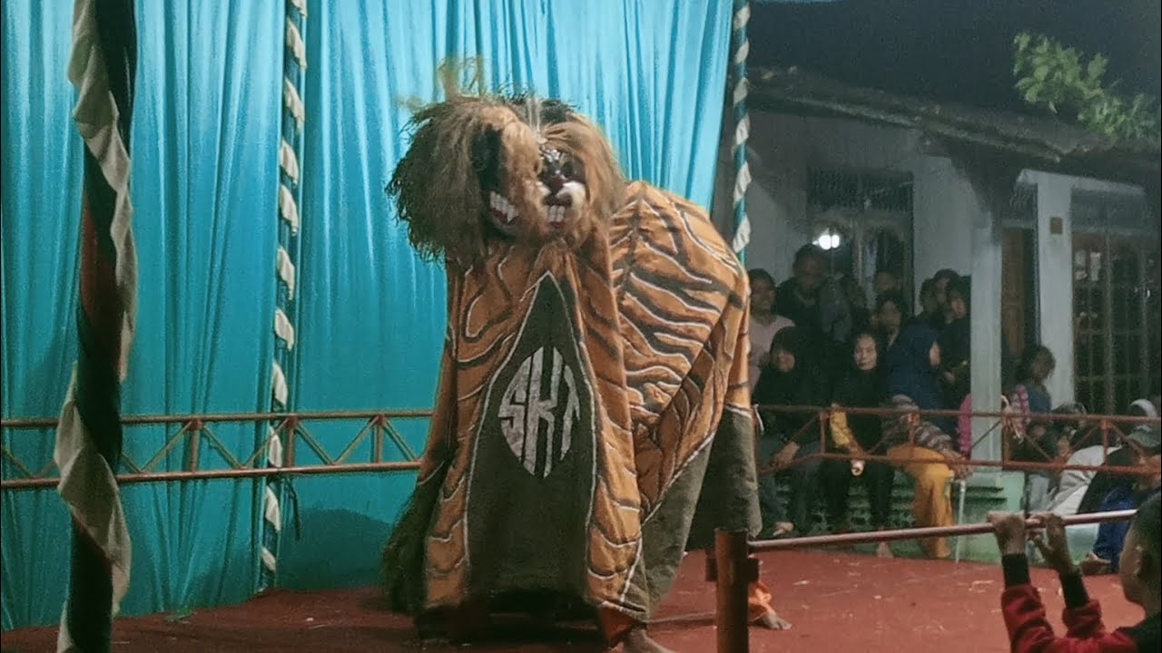 Ferfome singo krido Taruno live gebangan bareng Putro turonggo hasto Rabu 2 April malam