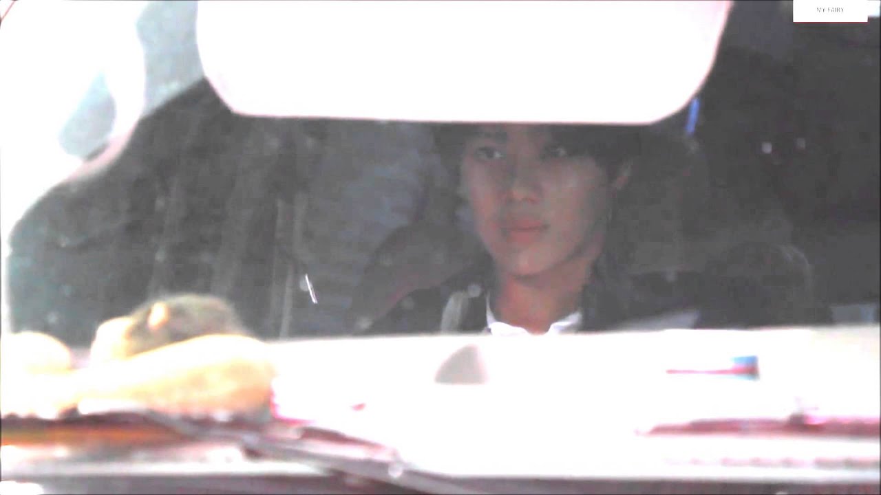 140602 Taemin waiting in the car