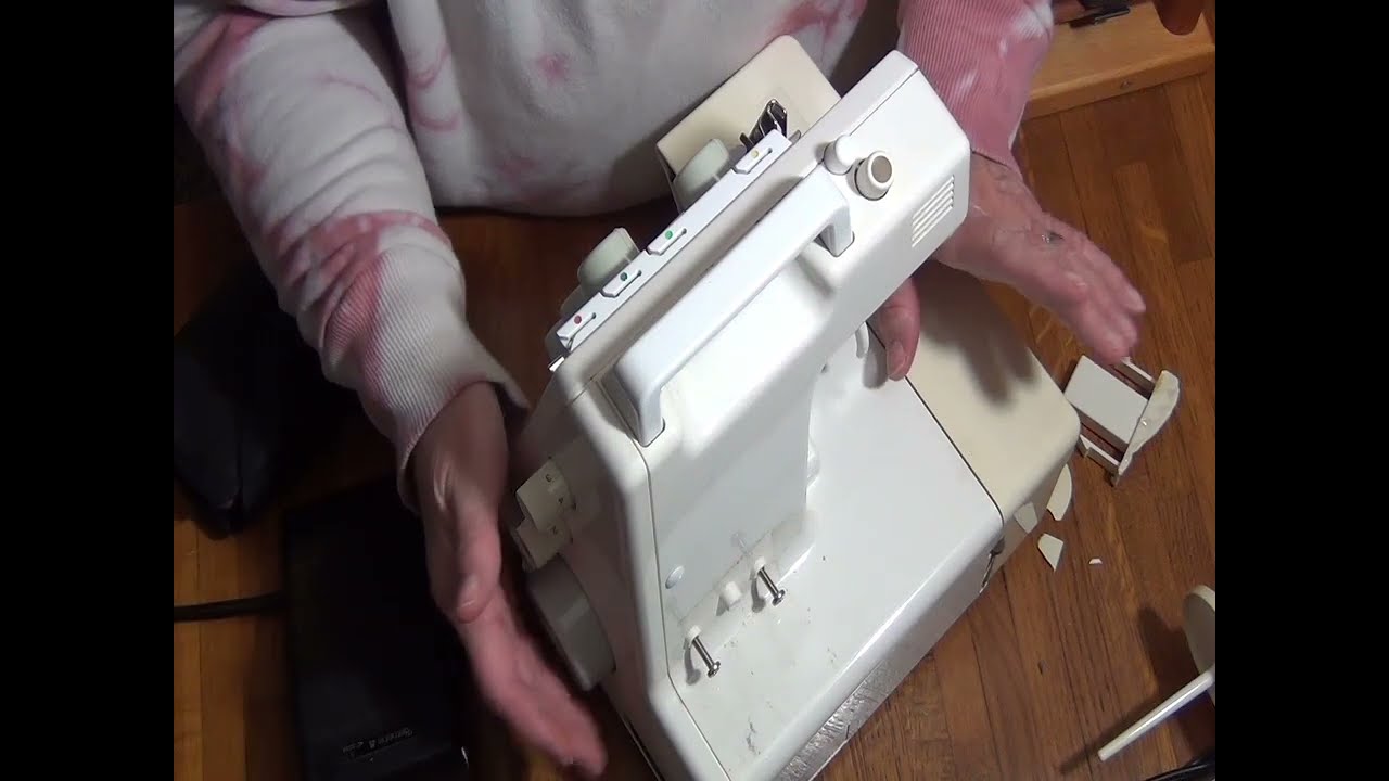 Sewing machine rescue: ( Part 1 ) Serger find! But...was it worth $ 38.00?