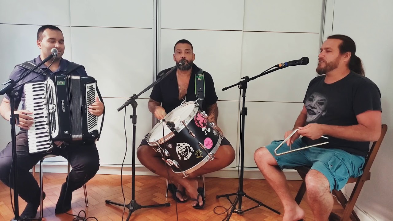 Trio Rapacuia -CHAMEGUINHO  (Cecéu) - Projeto Rapacuia em casa