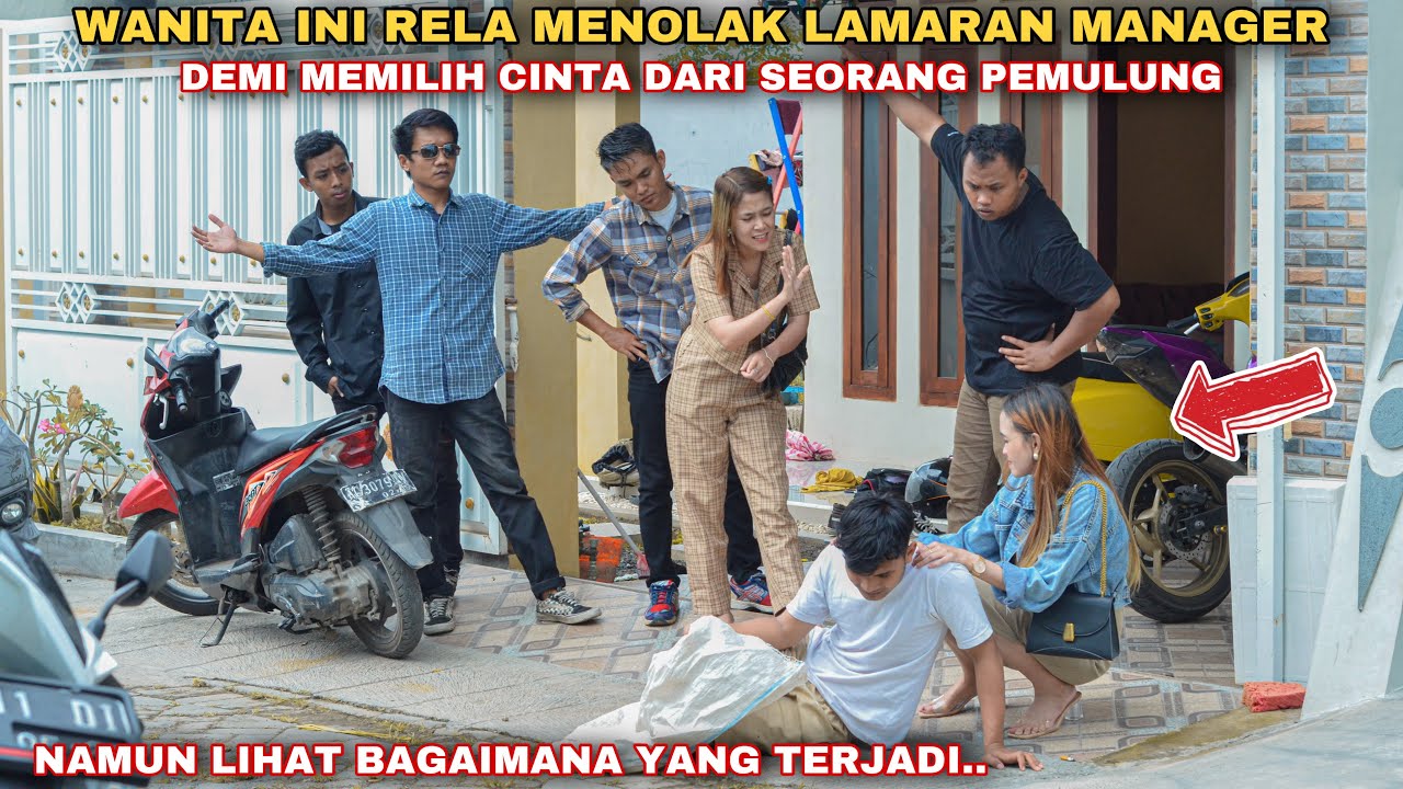 WANITA INI RELA MENOLAK LAMARAN MANAGER DEMI MEMILIH SETIA & CINTA DARI SEORANG PEMULUNG !!