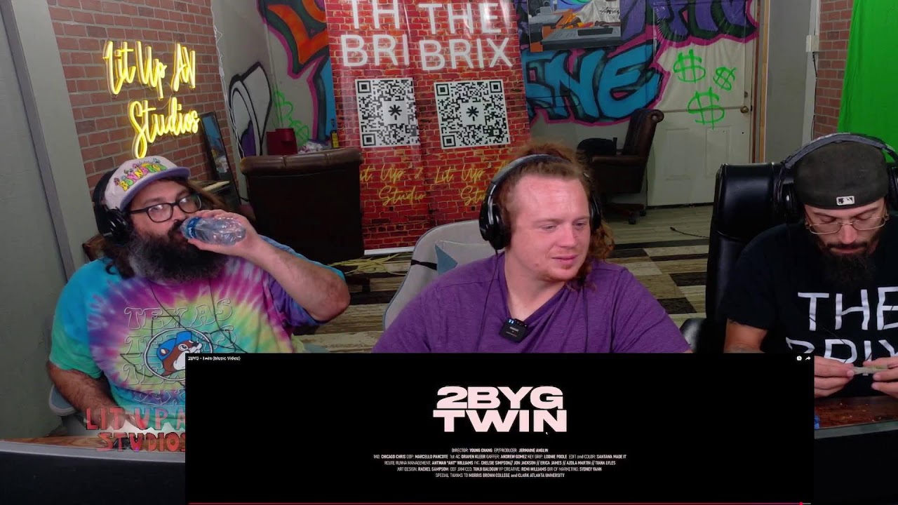 Lit Up AV Reactions: 2BYG- twin (video)