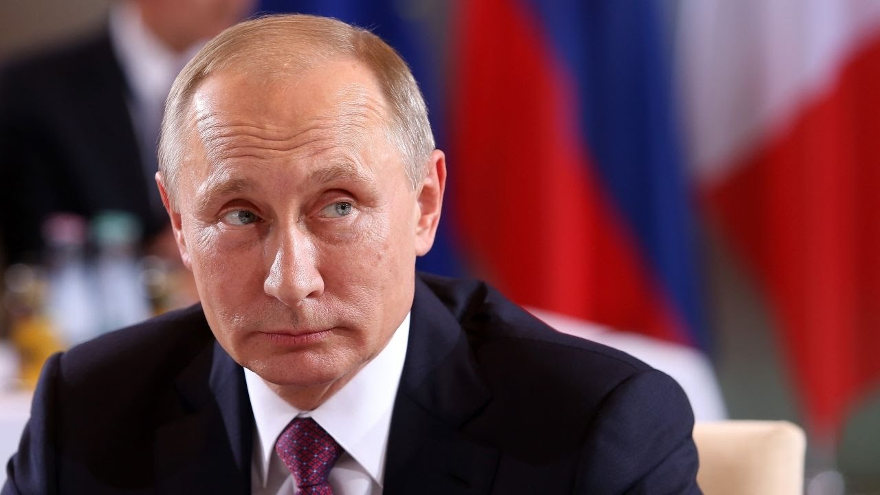 Putin says sanctions won't lead to 'collapse'