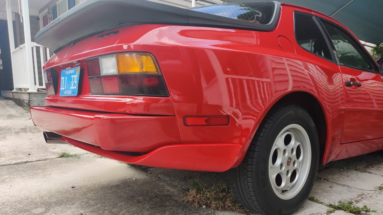 Установка заднего сплиттера Porsche 944 Turbo на NA 944 1984 года выпуска