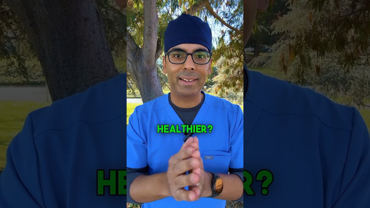 Blending vs. Juicing Fruits 🤔 | Dr Sethi