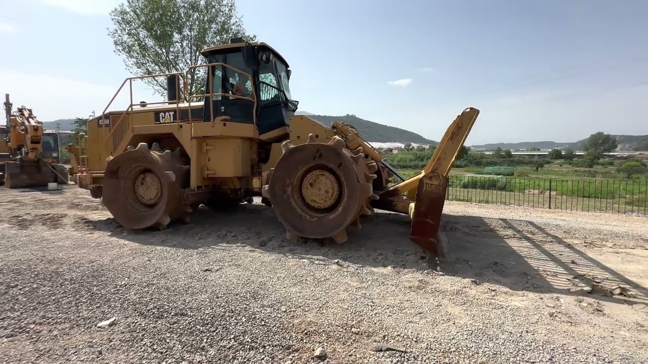 CATERPILLAR 826H